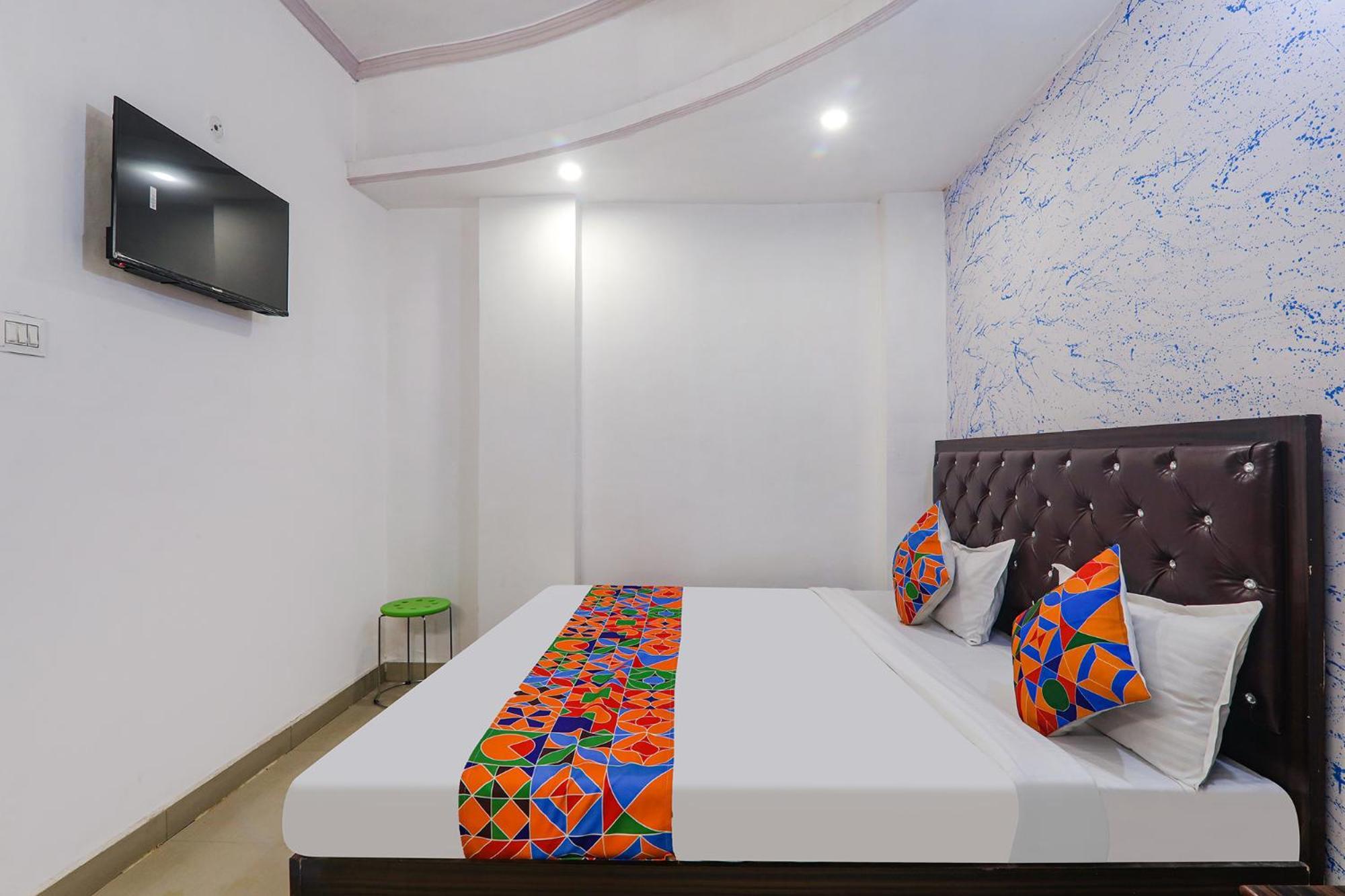 Fabexpress Victory 3* Lucknow